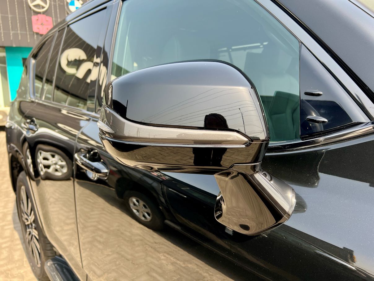 Lexus LX 600 Signature