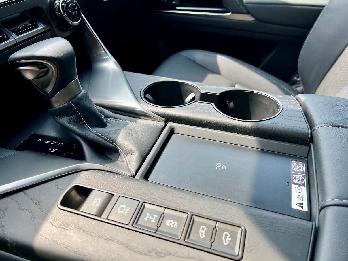 Lexus LX 600 Signature