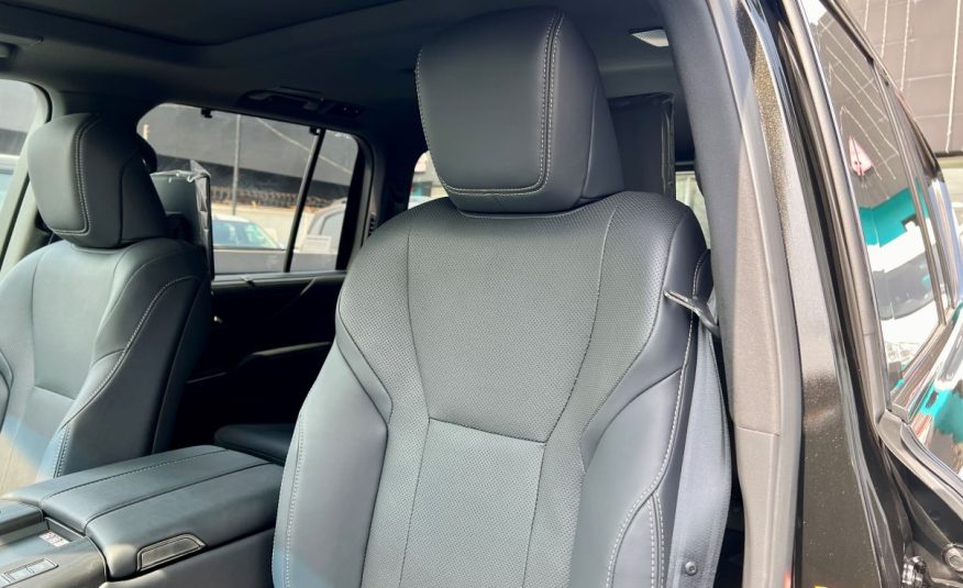 Lexus LX 600 Signature