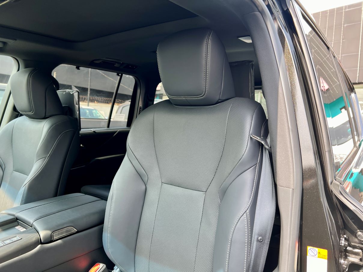 Lexus LX 600 Signature