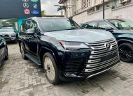 Lexus LX 600 Signature