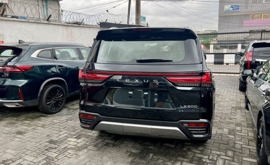 Lexus LX 600 Signature