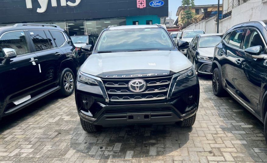 Toyota Fortuner