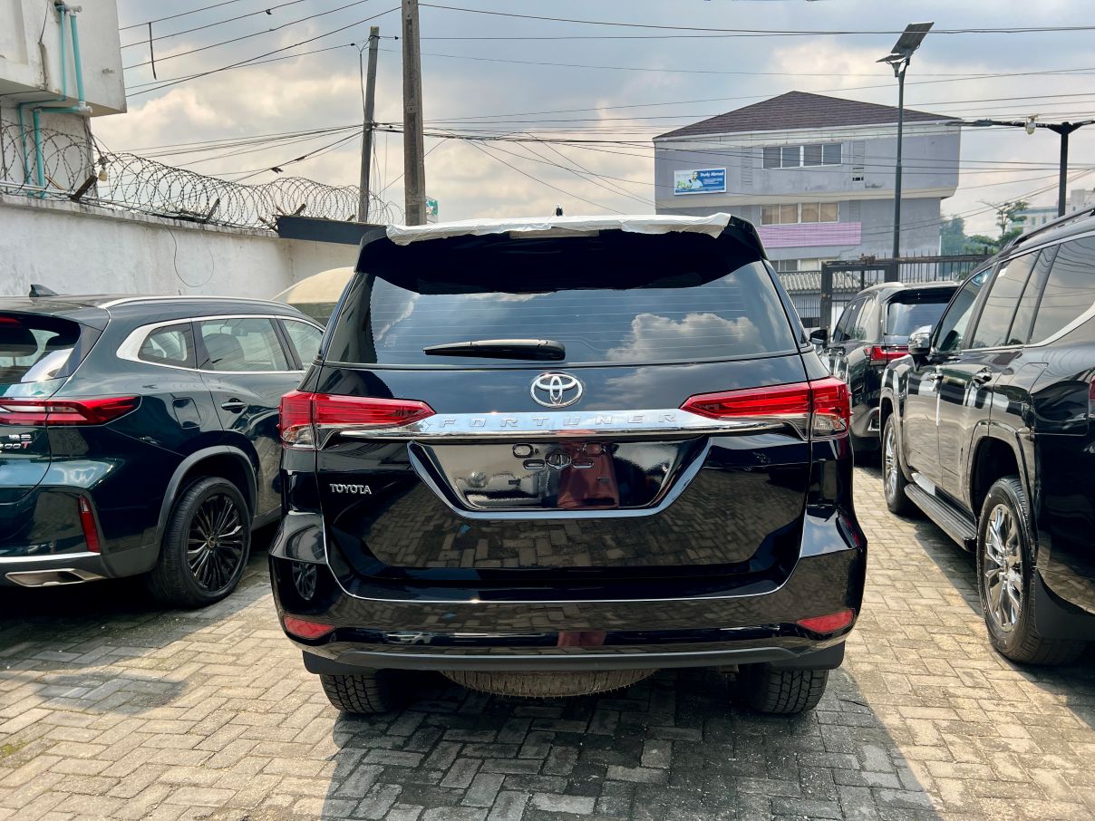 Toyota Fortuner
