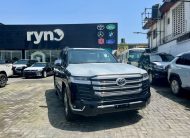 Toyota Land Cruiser VXR 3.5L