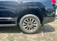 Toyota Land Cruiser VXR 3.5L