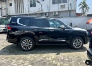 Toyota Land Cruiser VXR 3.5L