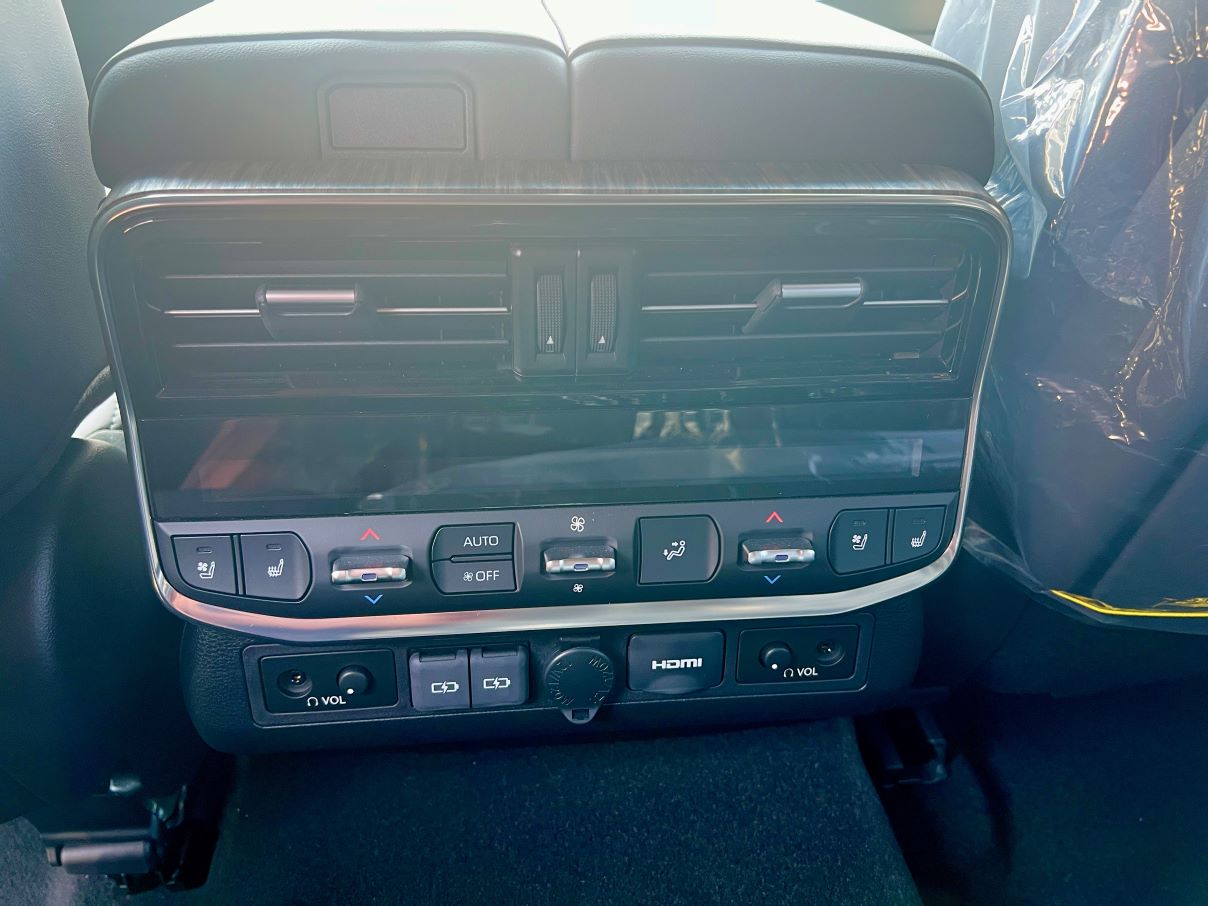 Toyota Land Cruiser VXR 3.5L