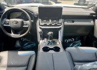 Toyota Land Cruiser VXR 3.5L