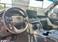 Toyota Land Cruiser VXR 3.5L