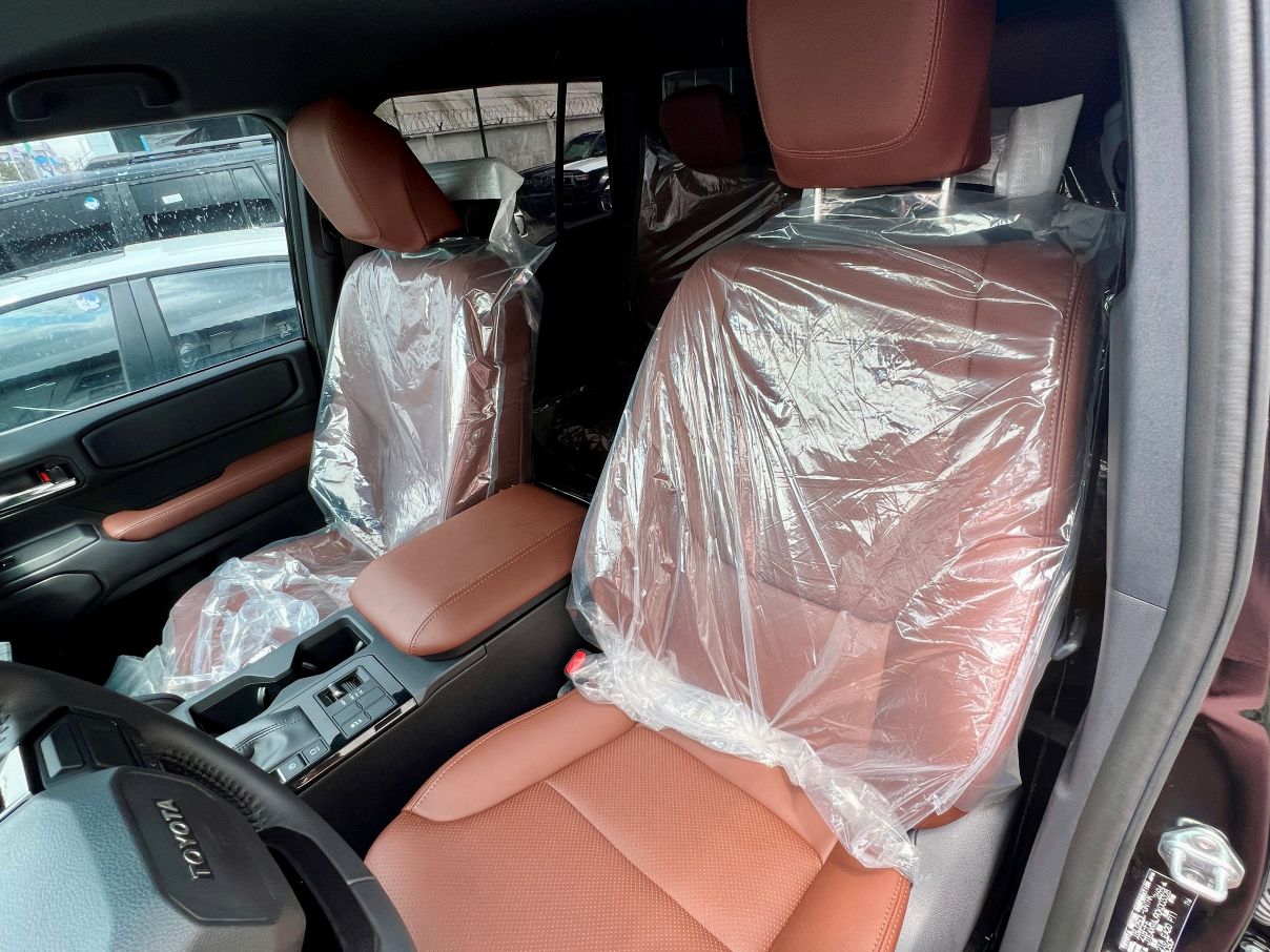 Toyota Land Cruiser Prado Limited 2.7L