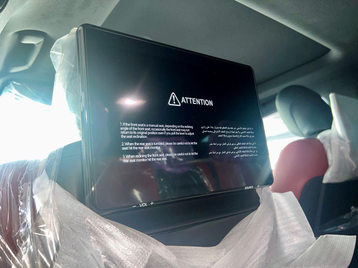 Toyota Land Cruiser 300 VX