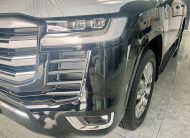Toyota Land Cruiser 300 VX
