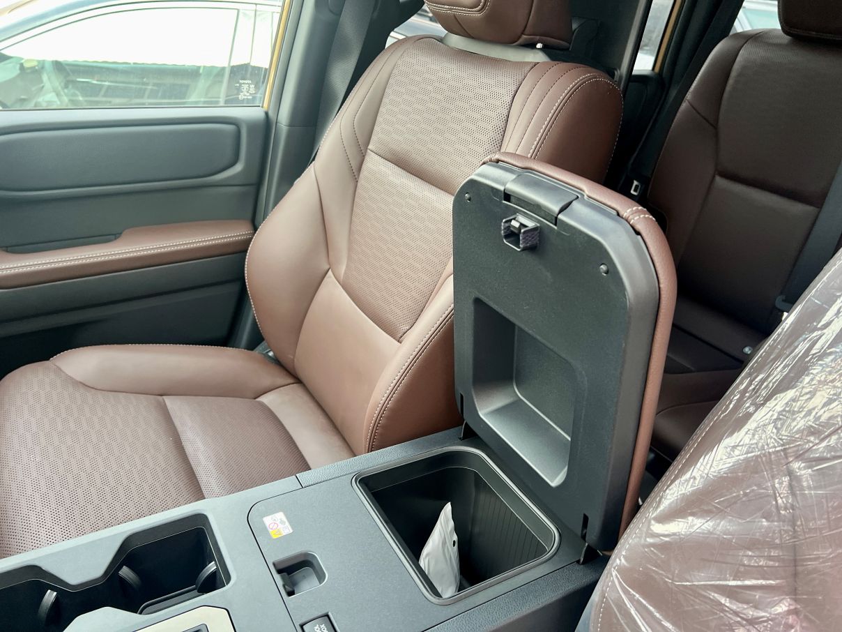 Toyota Land Cruiser Prado Adventure