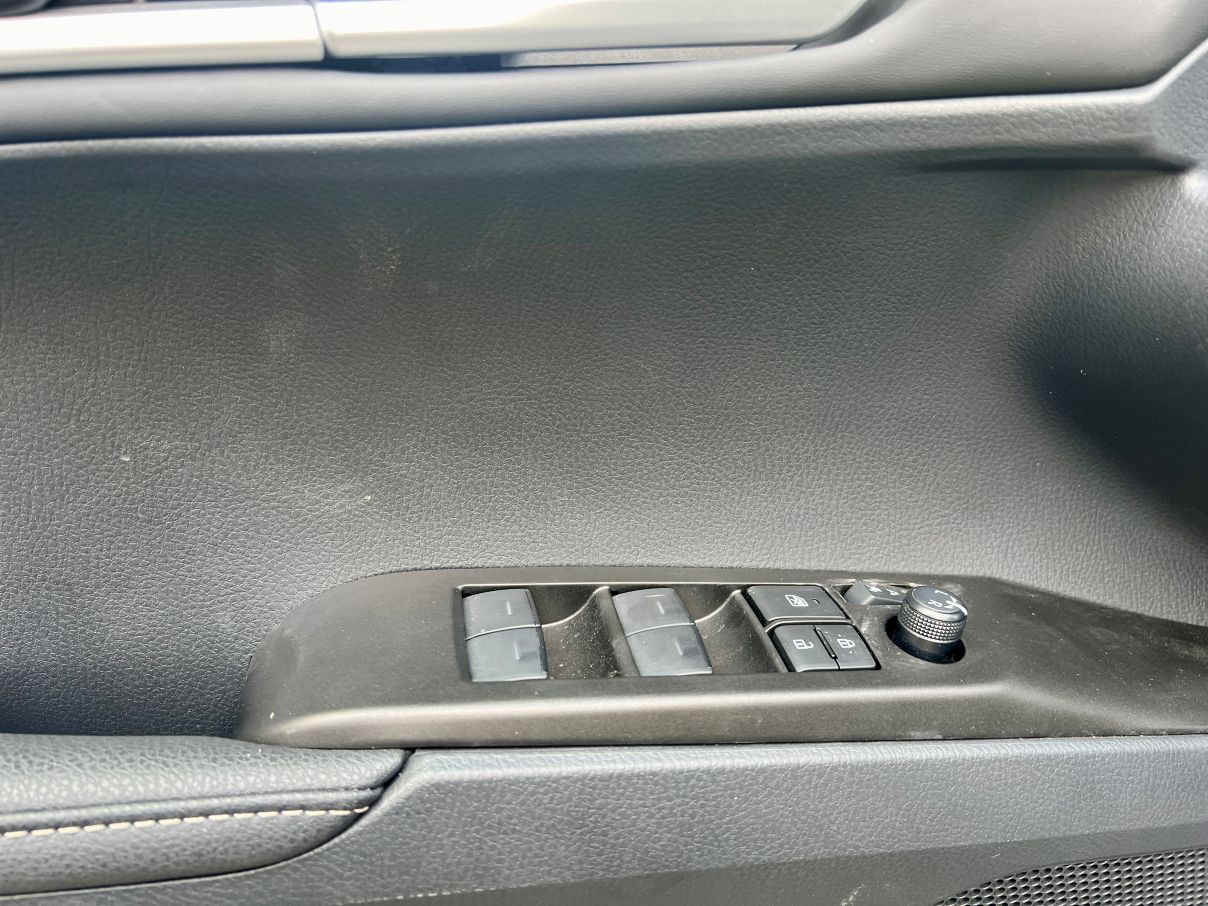 Toyota Camry Hybrid 2.5L