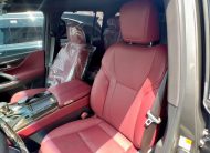 Lexus LX600 Signature SUV