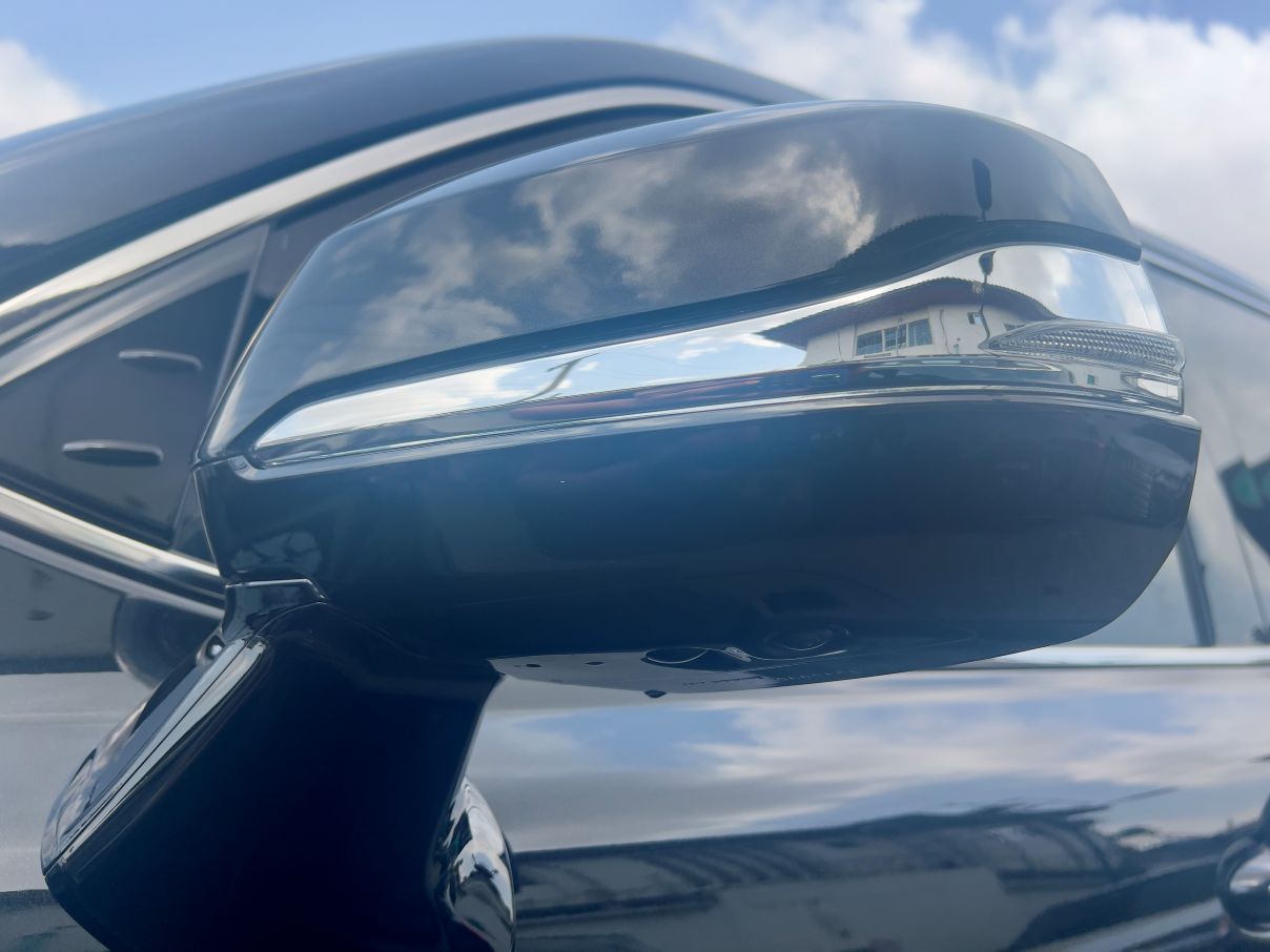 Lexus LX 700 Luxury Hybrid SUV