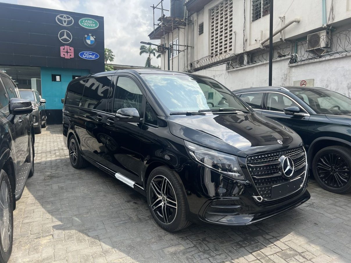 Mercedes Benz V300 V-KLASSE 2.0L