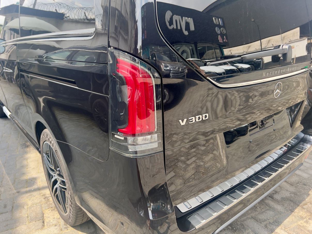 Mercedes Benz V300 V-KLASSE 2.0L