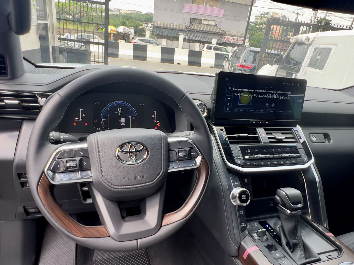 Toyota Land Cruiser GXR