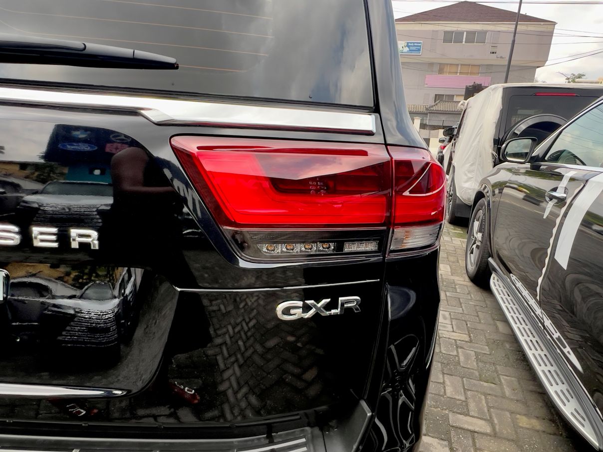 Toyota Land Cruiser GXR
