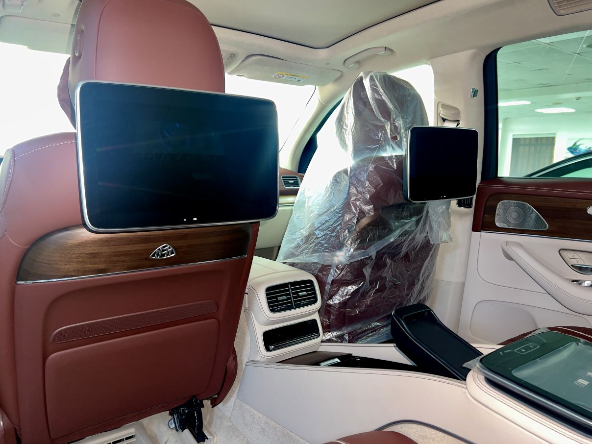 Mercedes Benz GLS600 Maybach