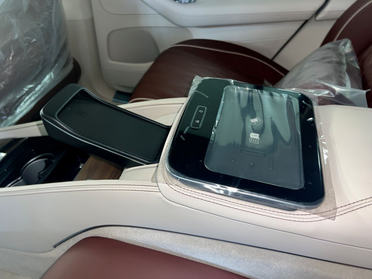 Mercedes Benz GLS600 Maybach