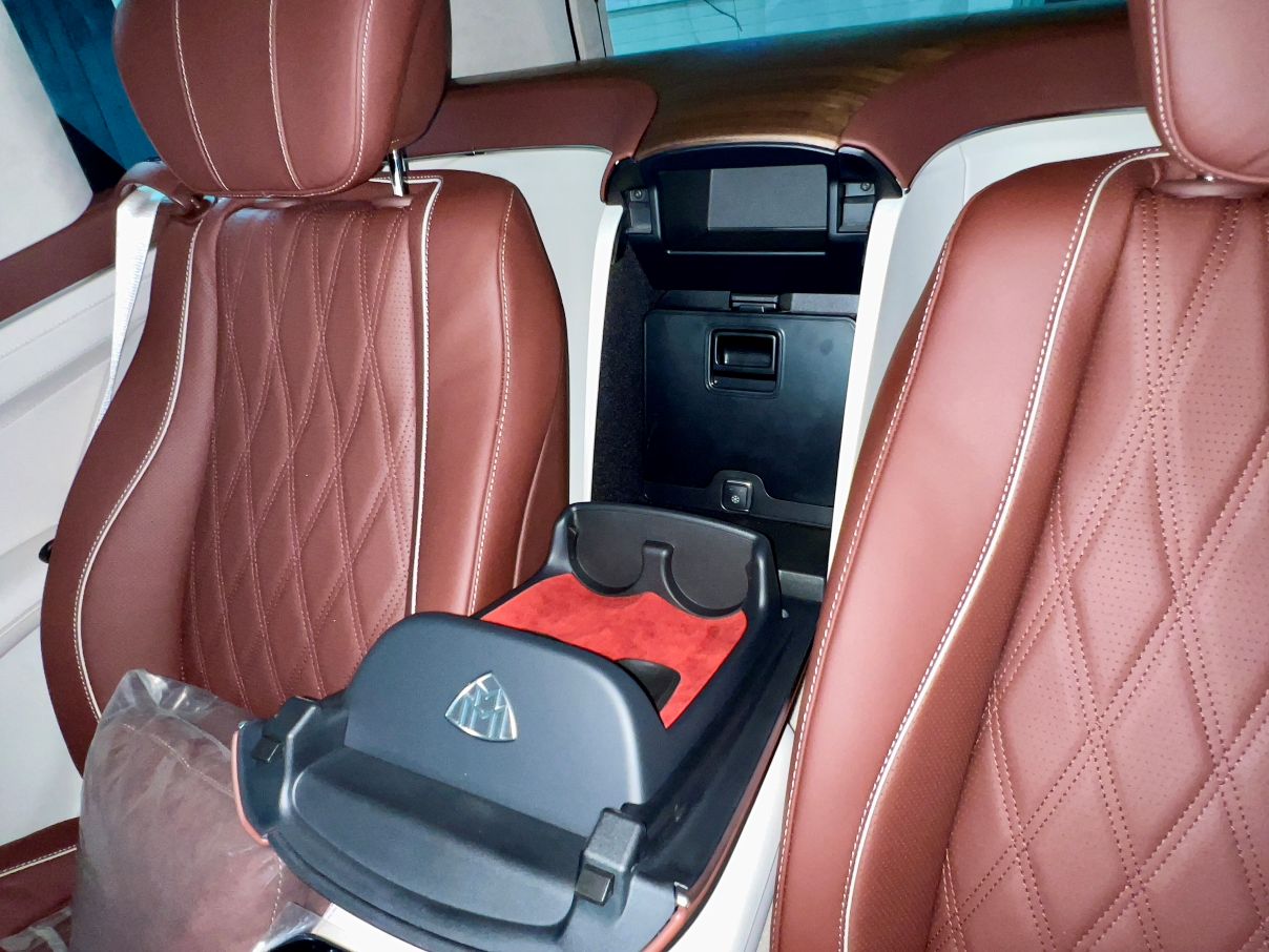 Mercedes Benz GLS600 Maybach