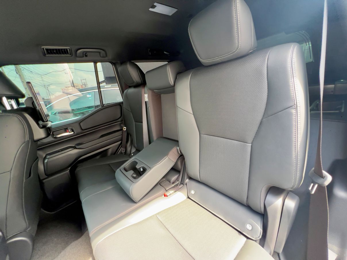 Toyota Landcruiser Prado Limited 2.7L