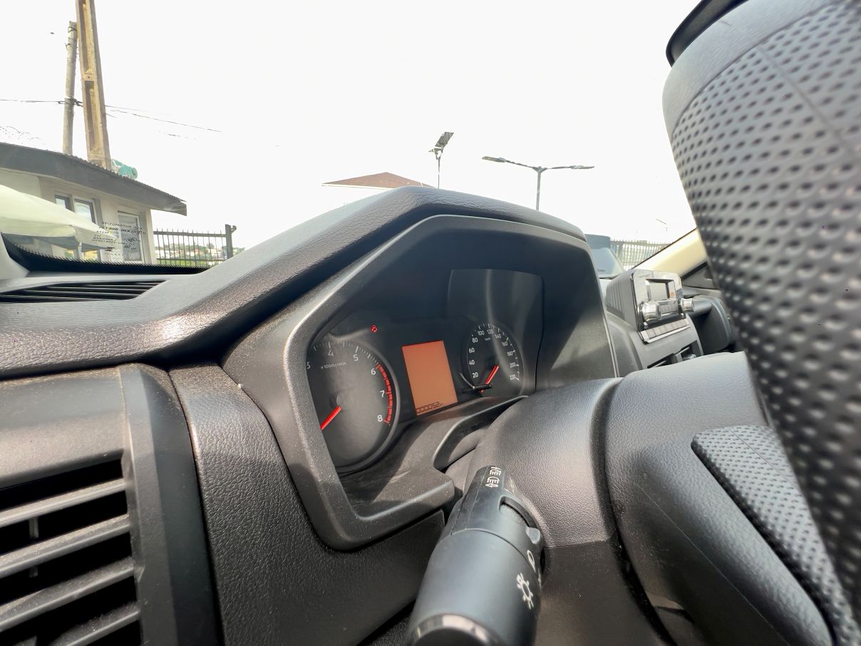 Mitsubishi L200 2.4L