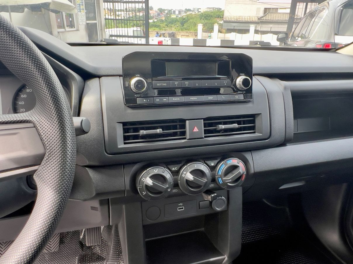 Mitsubishi L200 2.4L