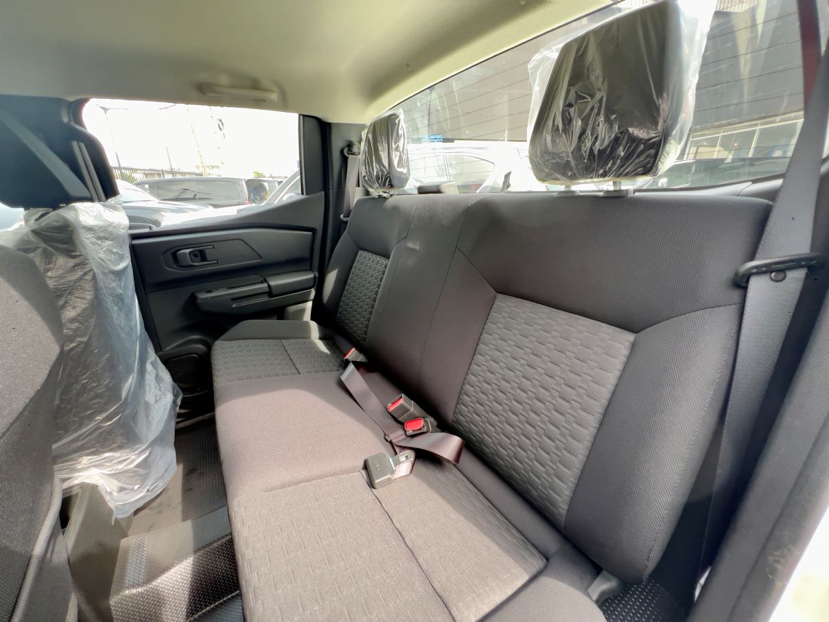 Mitsubishi L200 2.4L
