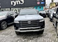 Toyota Land Cruiser 300 GXR