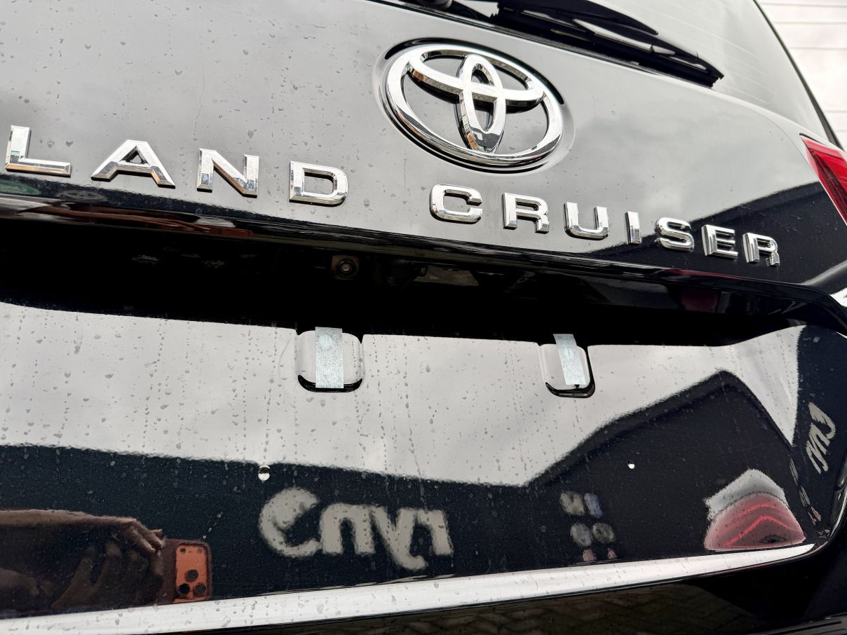 Toyota Land Cruiser 300 GXR