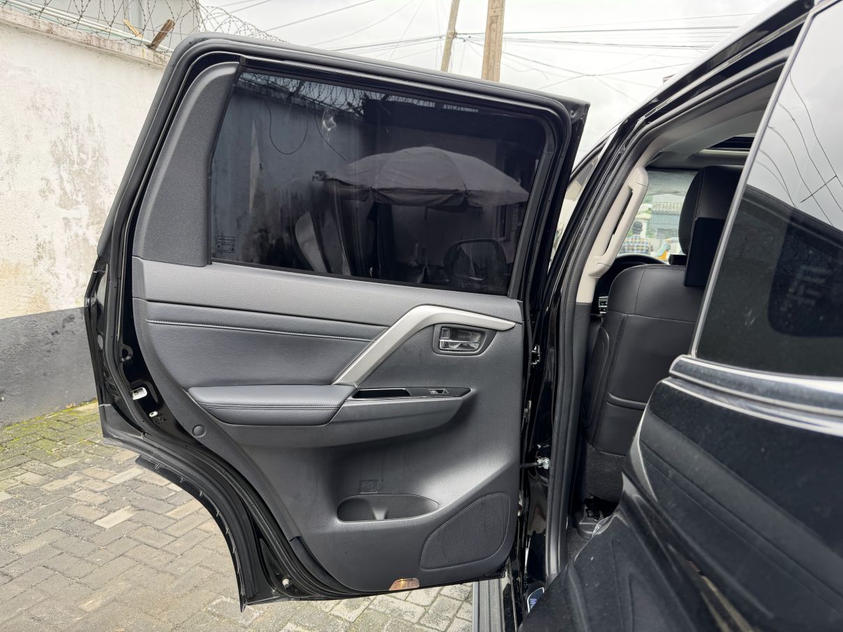 Mitsubishi Montero Sport
