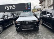 Toyota Land Cruiser Prado Adventure (Luxury)