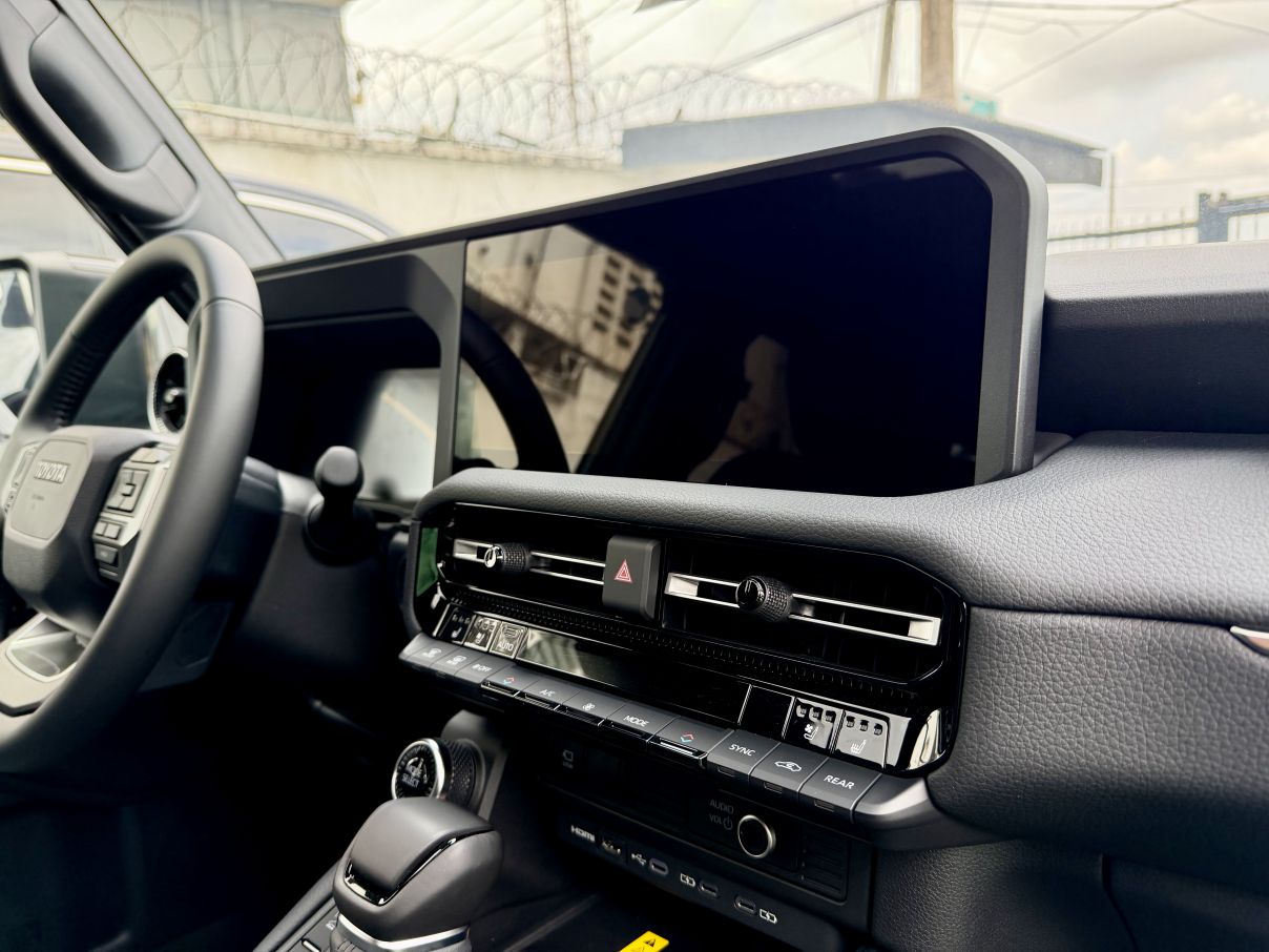 Toyota Land Cruiser Prado Adventure (Luxury)