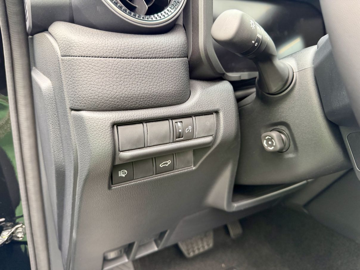 Toyota Land Cruiser Prado Adventure (Luxury)