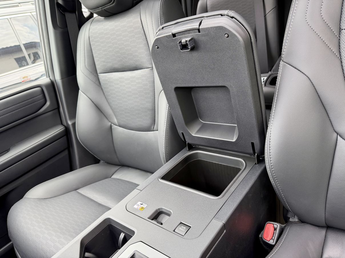 Toyota Land Cruiser Prado Adventure (Luxury)