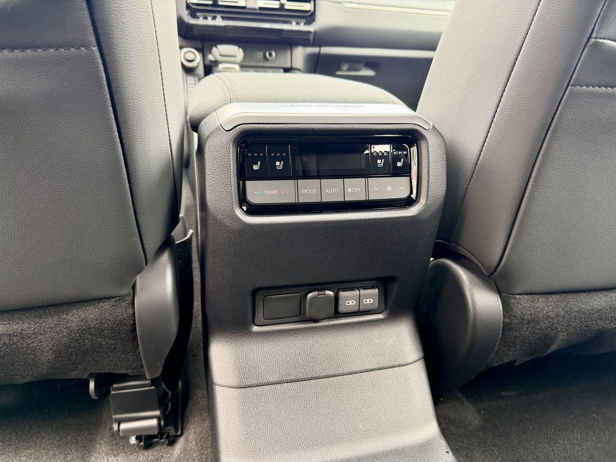 Toyota Land Cruiser Prado Adventure (Luxury)