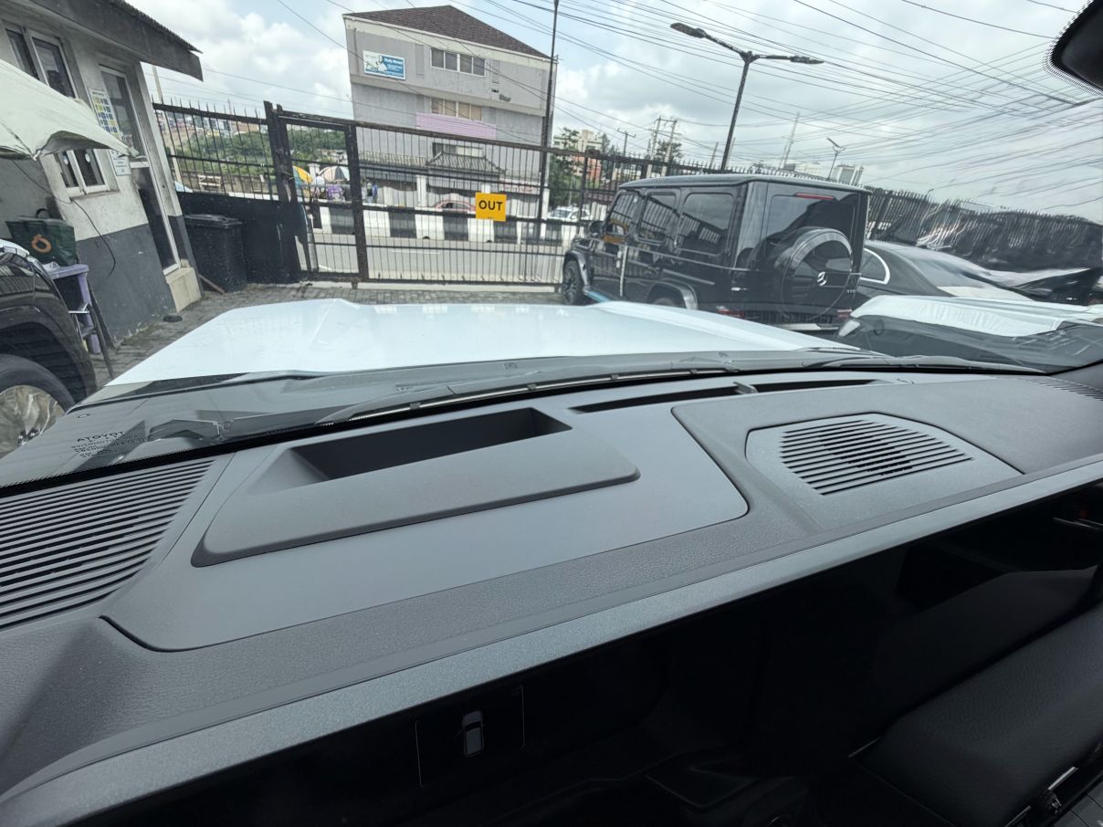 Toyota Land Cruiser Prado Adventure (Luxury)