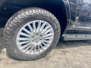 Lexus LX600 Signature