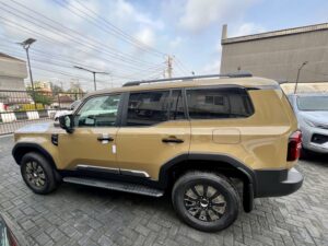 Toyota LandCruiser Prado (Luxury)
