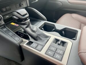 Toyota LandCruiser Prado (Luxury)