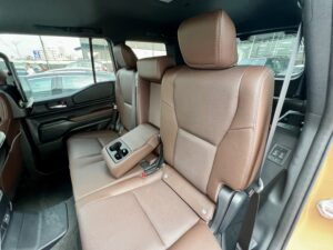 Toyota LandCruiser Prado (Luxury)