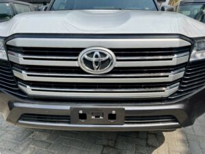 Toyota Land Cruiser GXR