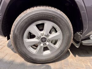 Toyota Land Cruiser GXR
