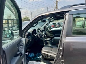 Toyota Land Cruiser GXR