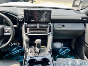 Toyota Land Cruiser GXR