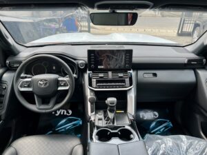 Toyota Land Cruiser GXR